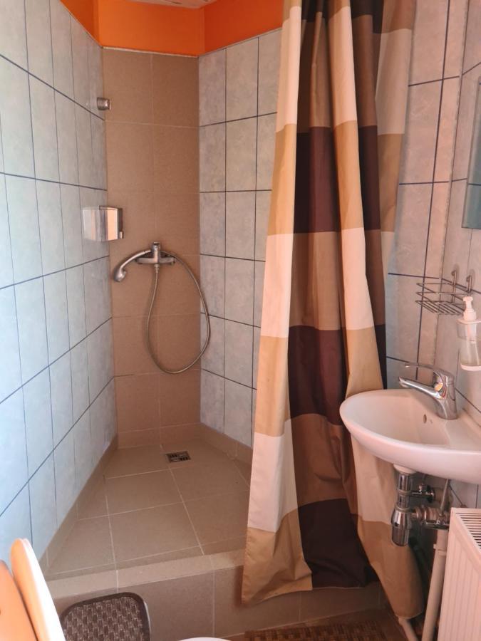 Smilgas Hotel Lici  Ngoại thất bức ảnh